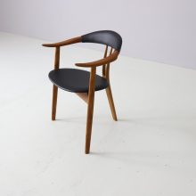 Rare Arne Hovmand Olsen three legged armchair model 308 for Mogens Kold Denmark 1956 Vintage Danish design chair 3 Rare Arne Hovmand Olsen three legged armchair model 308 for Mogens Kold Denmark 1956 Vintage Danish design chair 3