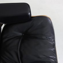 Vintage Eames lounge chair ottoman 670 671 black leather rosewood Herman Miller ICF 1980s 6