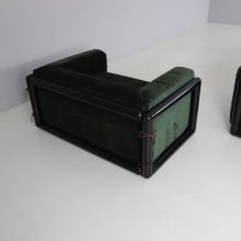 Pair of \\\\\'Cornaro\\\\\' sofas by Carlo Scarpa for Simon Italy 1973 mid century Italian design original dark green velvet & mahogany 17