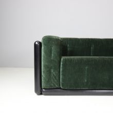 Pair of \\\\\'Cornaro\\\\\' sofas by Carlo Scarpa for Simon Italy 1973 mid century Italian design original dark green velvet & mahogany 6