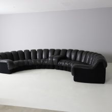 Vintage De Sede DS-600 \\'Non Stop\\' sectional sofa in black leather by Ueli Berger, Elenora Peduzzi-Riva, Heinz Ulrich and Klaus Vogt for De Sede Switzerland 1972 10