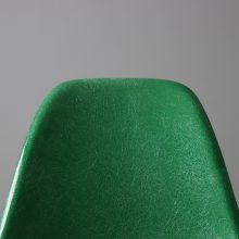 Vintage Kelly green Cadmium green DSS fiberglass dining chairs by Charles & Ray Eames for Herman Miller 1970s 5