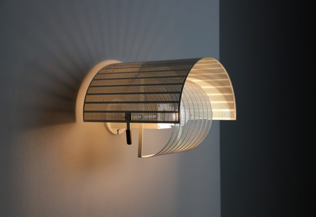 Mario Botta vintage Shogun wall lamp for Artemide 1980s mid century Italian design lighting 1