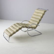 Vintage MR chaise longue lounge chair by Mies van der Rohe for Knoll International 1927 1970s 2