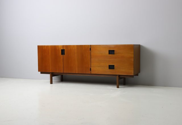 Cees Braakman DU04 sideboard in teak Japanse series for Pastoe 1950s 1960s vintage mid century Dutch design 1