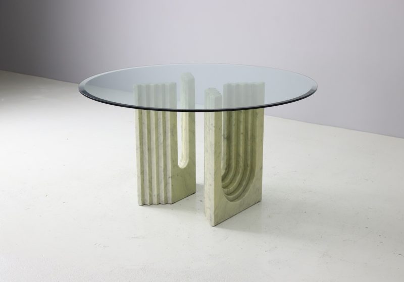 Carlo Scarpa vintage dining table in white Cararra marble for Cattelan Italia 1970s 1980s mid century Italian design 1