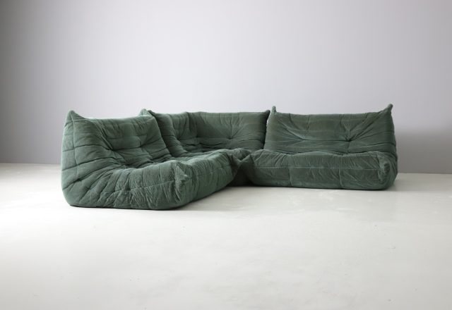 Michel Ducaroy vintage Togo seating group sofa in originala fabric for Ligne Roset, 1981 1980s mid century French design 1