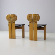 \'Africa\' dining chairs by Afra & Tobia Scarpa for Maxalto Italy 1970s 1975 walnut black leather vintage Italian design 3