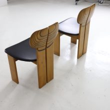 \'Africa\' dining chairs by Afra & Tobia Scarpa for Maxalto Italy 1970s 1975 walnut black leather vintage Italian design 4