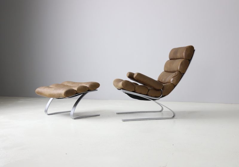 Reinhold Adolf & Hans Jürgen Schröpfe Sinus lounge chair with ottoman for COR Germany 1976 patinated leahter 1970s 1