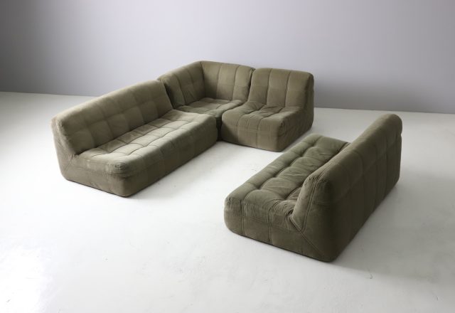 Vintage modular sofa model 2600 by Rolf Benz 1970s seating group mid century German design 1