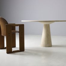 Large round travertine dining table in the manner of Angelo Mangiarotti Italy 1970s mid century Italian design 10