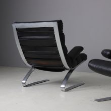 Pair of Sinus lounge chairs by Reinhold Adolf & Hans Jürgen Schröpfe for COR Germany 1976 black leahter 1970s 10
