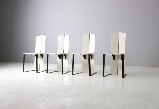 Set of 4 postmodern design dining chairs 1980s Dutch Italian Memphis style vintage design 1