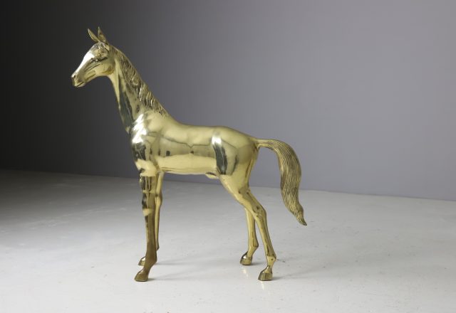 Large vintage horse sculpture in brass Hollywood regency style 1970s 1980s 4