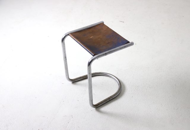 Early Bauhaus stool tubular steel cantilever frame patinated leather seat Mart Stam Marcel Breuer 1930s 1
