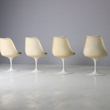 Eero Saarinen early vintage tulip dining chairs for Knoll International 1960s 2