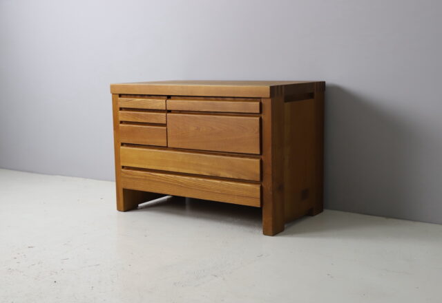 Early R19 cabinet chest of drawers by Pierre Chapo in solid elm 1960s vintage French design 1
