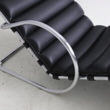 Vintage MR chaise longue lounge chair in black leather by Mies van der Rohe for Knoll International 1927 1970s 6 Vintage MR chaise longue lounge chair in black leather by Mies van der Rohe for Knoll International 1927 1970s 6