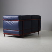 Le Corbusier & Pierre Jeanneret vintage LC2 sofa leather for Cassina 1980s 1990s 6