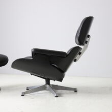 Vintage Charles & Ray Eames lounge chair with ottoman 670 671 black leather all black Herman Miller ICF 1980s 4