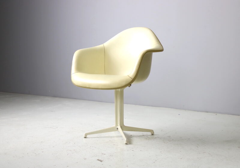 Vintage DAL La Fonda dining chair by Charles & Ray Eames for Vitra fiberglass 1970s 1980s 1