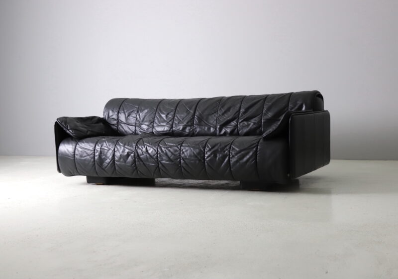 Vintage De Sede DS-69 sofa bed in black leather patchwork Switzerland mid century design 1970s 1980s 1