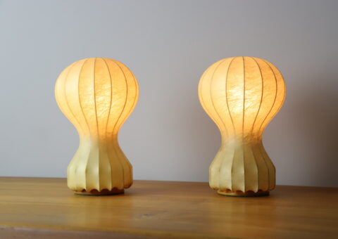 Pair of vintage Gatto table lamps by Archille & Pier Giacomo Castiglioni for Flos 1960s cocoon lamp 1