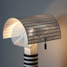 Vintage Shogun table lamp by Mario Botta for Artemide 1980s Postmodern Italian design lighting 4