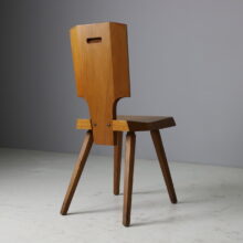 Set of 8 vintage S28 dining chairs by Pierre Chapo in solid elm France 1960s 1970s French design 11