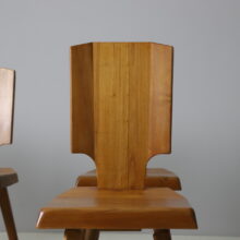 Set of 8 vintage S28 dining chairs by Pierre Chapo in solid elm France 1960s 1970s French design 7
