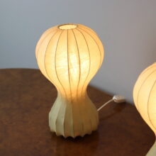 Vintage pair of Gatto table lamps by Archille & Pier Giacomo Castiglioni for Flos 1960s cocoon lamp 3