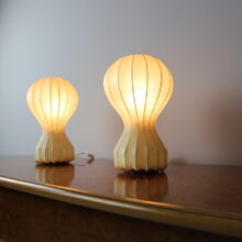 Vintage pair of Gatto table lamps by Archille & Pier Giacomo Castiglioni for Flos 1960s cocoon lamp 4