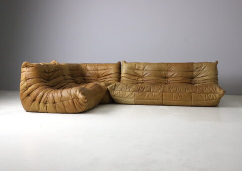 Michel Ducaroy vintage Togo seating group lounge chair sofa in original cognac leather for Ligne Roset, 1984 1980s mid century French design 1