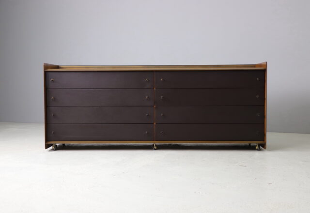 Afra & Tobia Scarpa 'Artona' sideboard in walnut and leather 1970s Italian design 1