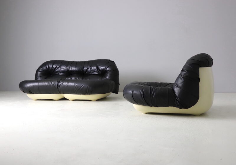 Space age seating group, sofa and lounge chair in black leather 1970s vintage French design 1