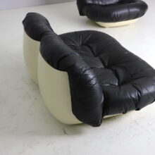 Space age seating group, sofa and lounge chair in black leather 1970s vintage French design 9