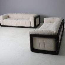 Pair of 'Cornaro' sofas by Carlo Scarpa for Simon Italy 1973 mid century Italian design 7