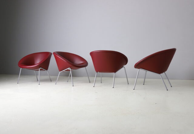 Set of 4 Walter Knoll model 369 lounge chairs in leather 1960s 1990s 1