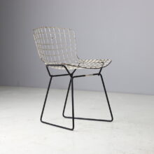 Vintage pair of children's kids wire chairs by Harry Bertoia for Knoll international 1950s 11