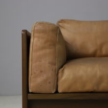 Tobia Scarpa 'Bastiano' 2 seat sofa for Gavina in cognac leather and walnut 1970s vintage Italian design 6