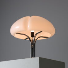 Quadrifoglio table lamp by Ufficio Progetti for Harvey Guzzini 1970s Italian design 2