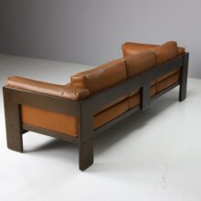 Tobia Scarpa vintage 'Bastiano' 3 seater sofa for Gavina in walnut & cognac leather 1970s Italian design 3