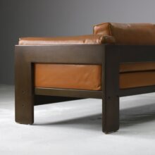 Tobia Scarpa vintage 'Bastiano' 3 seater sofa for Gavina in walnut & cognac leather 1970s Italian design 5