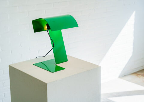 Stilnovo Blitz table lamp in green by Trabucchi, Vecchi, Volpi 1970s Italian design 1