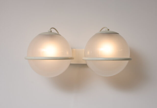 Gino Sarfatti 237:2 wall lamp for Arteluce 1959 1950 1960 Italian design 1