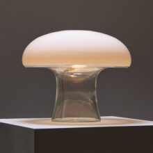Italian mushroom table lamp in Murano Glass in the manner of Vistosi 1960s 1970s 2 Italian mushroom table lamp in Murano Glass in the manner of Vistosi 1960s 1970s 2