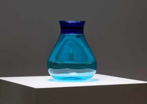 Ludovico Diaz de Santillana vase for Venini 1980s Murano glass Blue Turquoise 1
