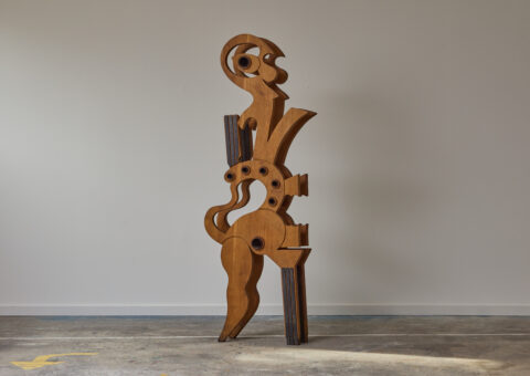 Mario Giovanetti large abstract sculpture in oak and metal Italy ca.1970 1