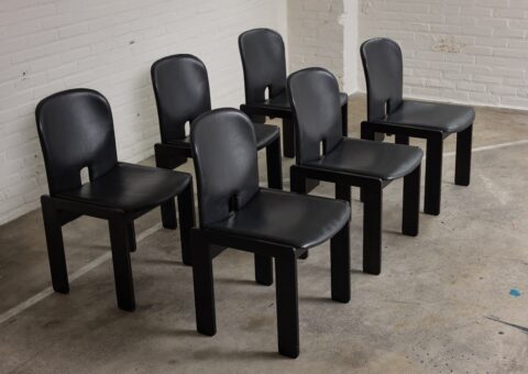 Set of 6 '121' dining chairs by Tobia & Afra Scarpa for Cassina in black leather vintage Italian design 1960s 1